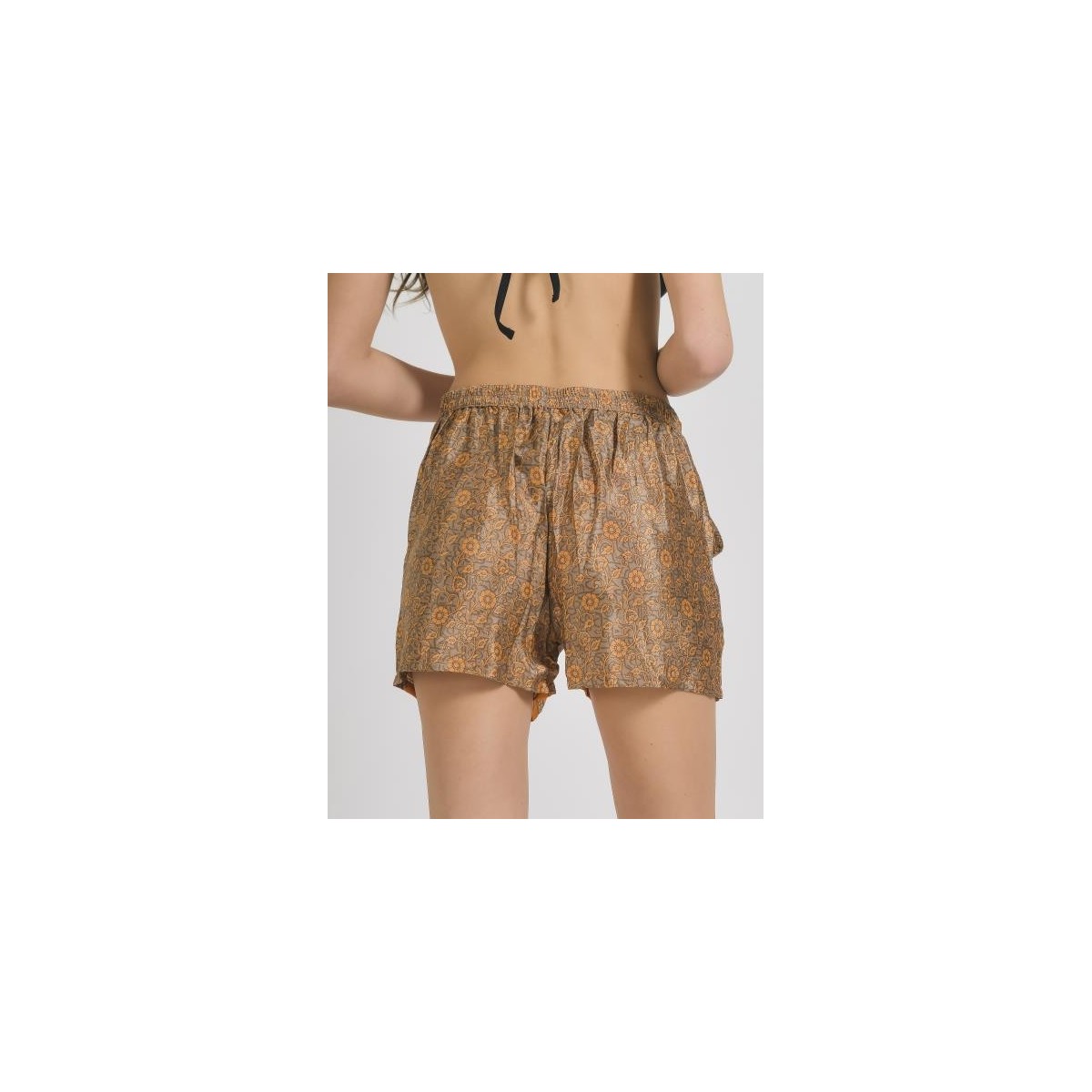 Short Colore Arancio con disegni ( 28%Seta 72%Crepe)